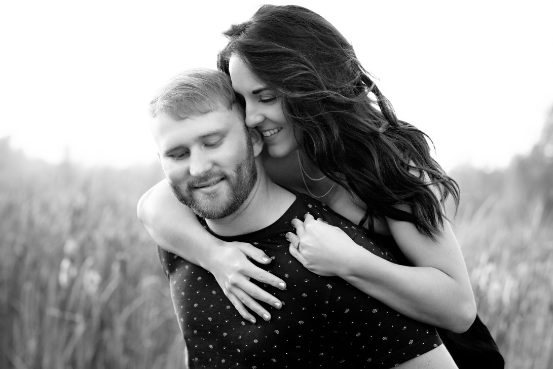 Julie & Kevin Timmins Ontario Enagement Photography